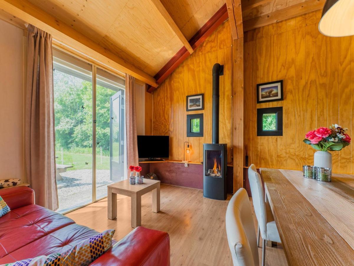 A Lovely Cottage On The Dwingelderveld Nature Park Beilen Екстериор снимка